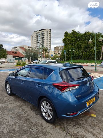 מודעת רכב טויוטה אוריס