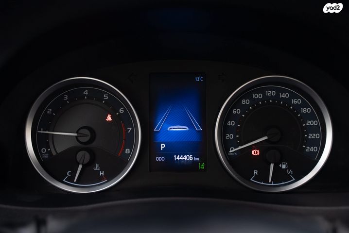 טויוטה קורולה