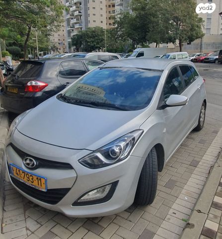 יונדאי i30