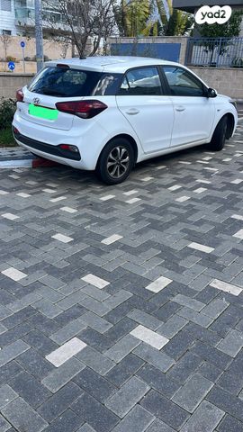 מודעת רכב יונדאי i20