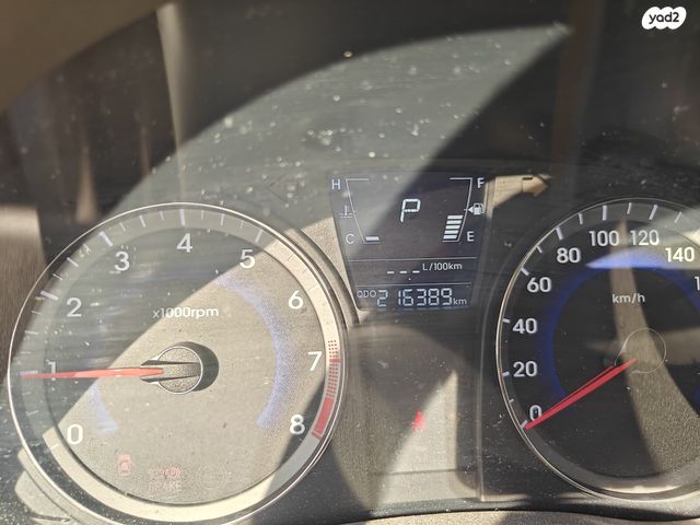 יונדאי אקסנט i25