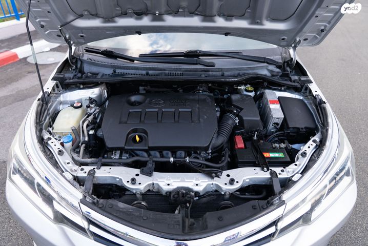 טויוטה קורולה