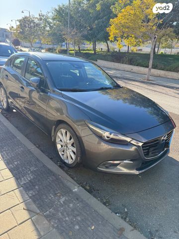 מודעת רכב מאזדה 3