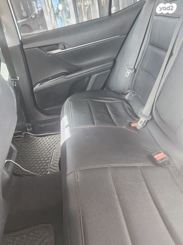 טויוטה קאמרי