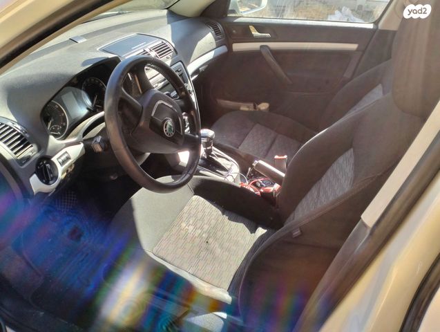 סקודה אוקטביה 