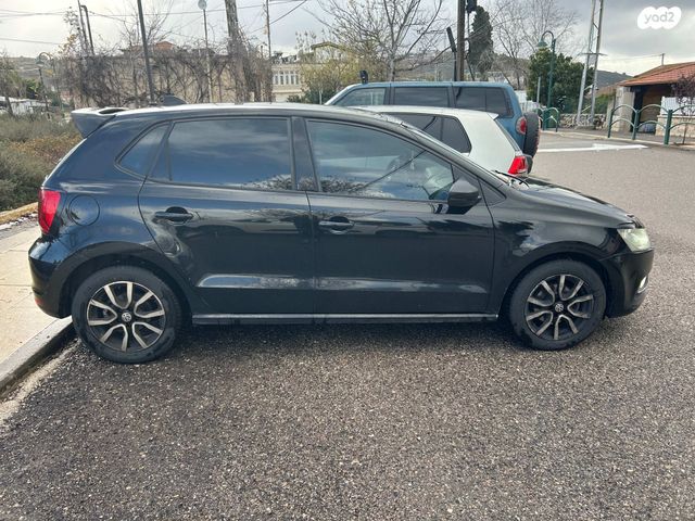 פולקסווגן פולו 