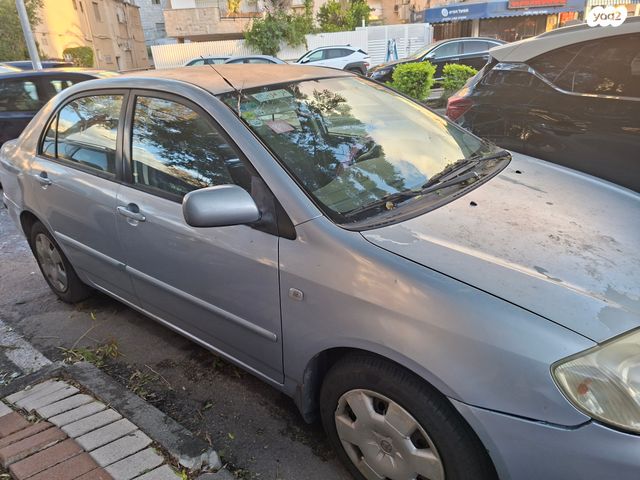 טויוטה קורולה