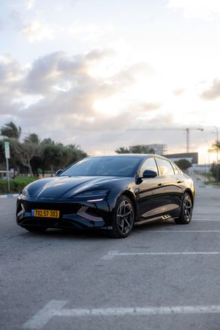 בי.ווי.די סיל