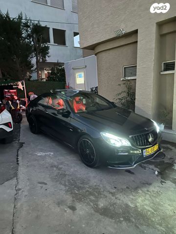 מודעת רכב מרצדס-בנץ E-class