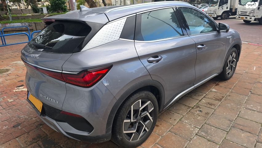 בי.ווי.די אטו 3