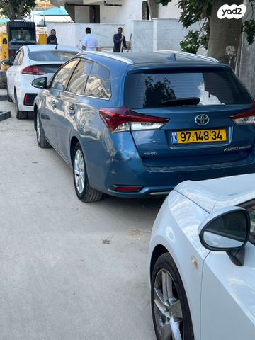 טויוטה אוריס