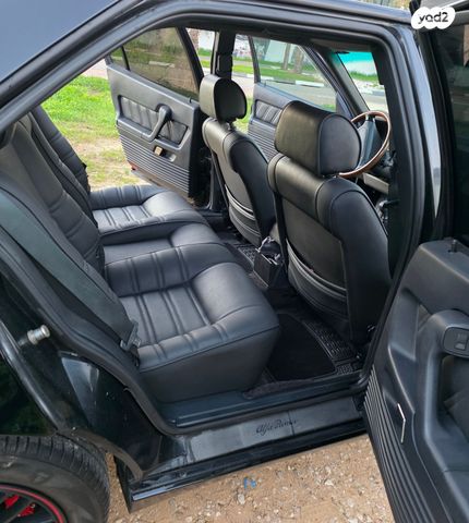 אלפא רומיאו 166