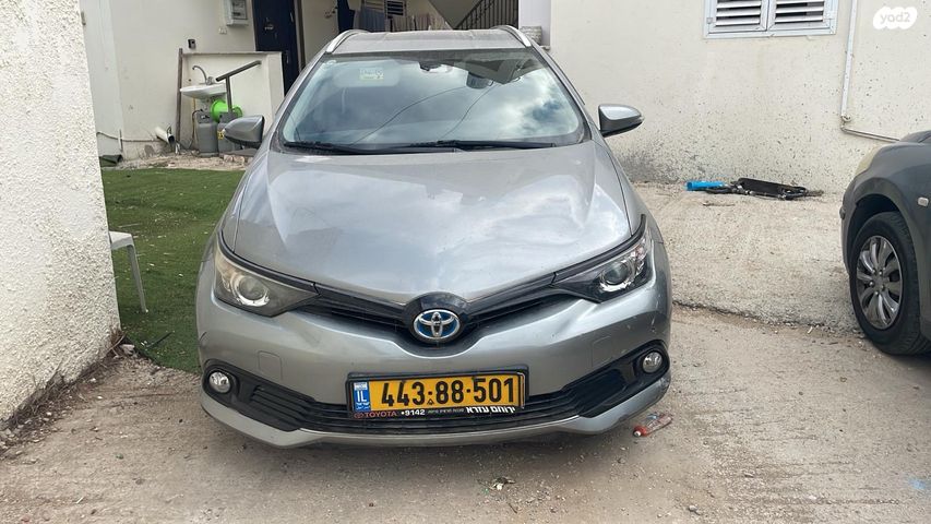 טויוטה אוריס