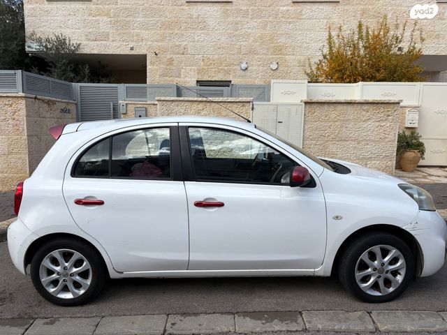 מודעת רכב ניסאן מיקרה