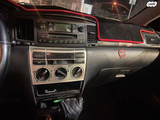 טויוטה קורולה