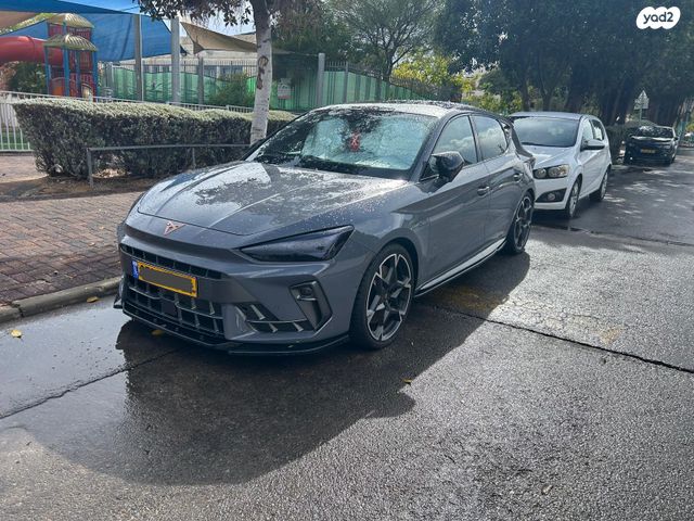 מודעת רכב קופרה לאון