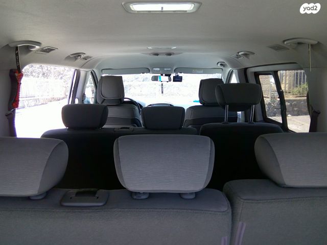 יונדאי H-1 / i800