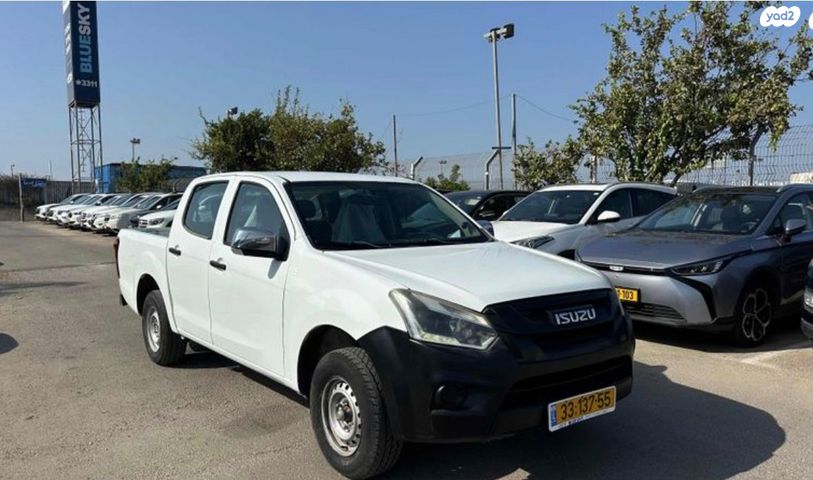 מודעת רכב איסוזו די-מקס