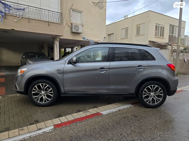 מיצובישי ASX