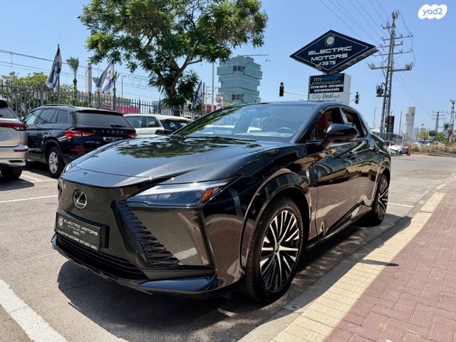 מודעת רכב לקסוס RZ