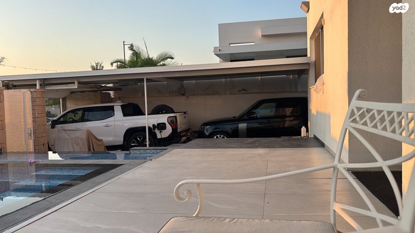 לנד רובר ריינג' רובר