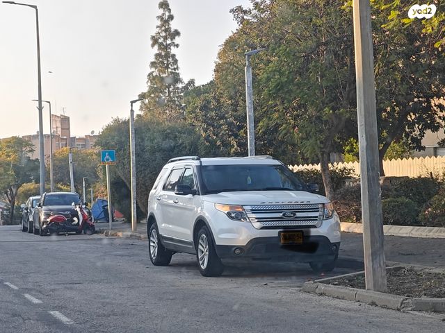 מודעת רכב פורד אקספלורר