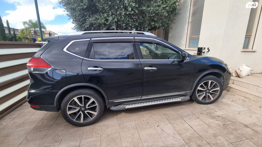 ניסאן אקס טרייל