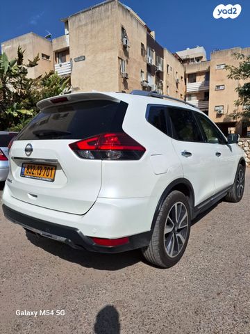 ניסאן אקס טרייל