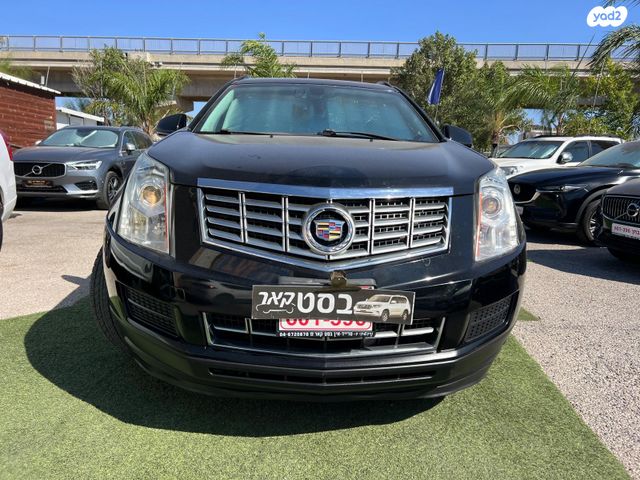 קאדילק SRX