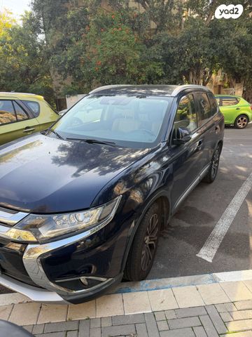 מיצובישי אאוטלנדר