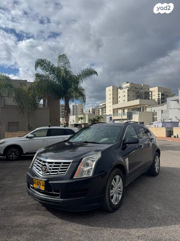 מודעת רכב קאדילק SRX