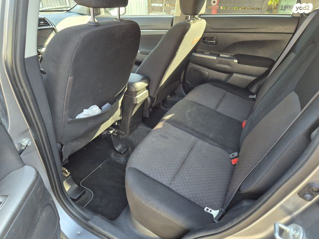 מיצובישי ASX