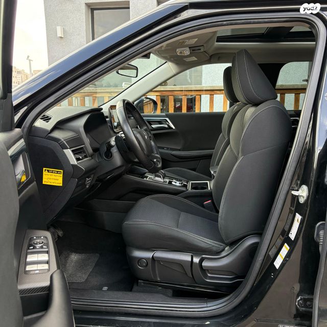 מיצובישי אאוטלנדר