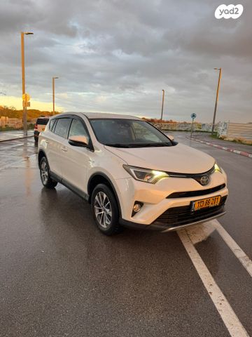 מודעת רכב טויוטה RAV4