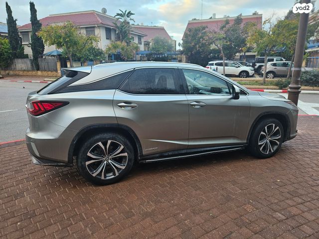 מודעת רכב לקסוס RX