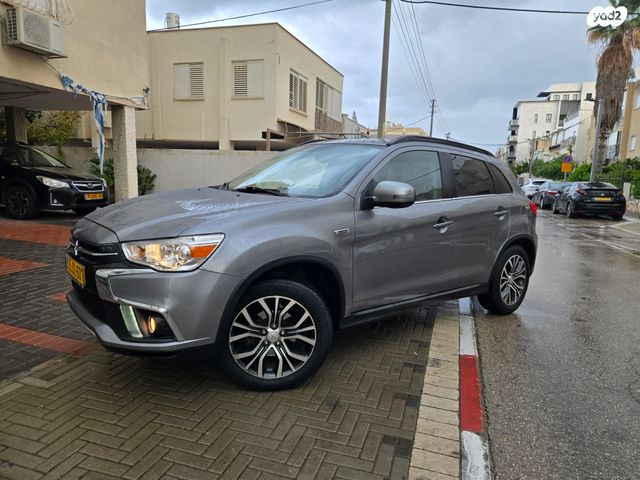 מיצובישי ASX