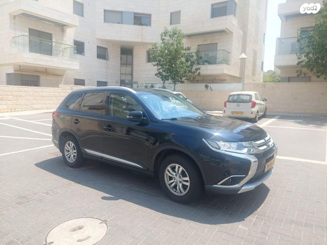 מיצובישי אאוטלנדר