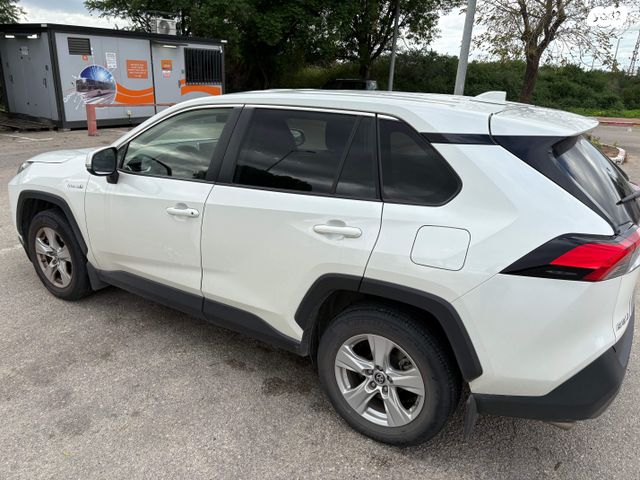 מודעת רכב טויוטה RAV4
