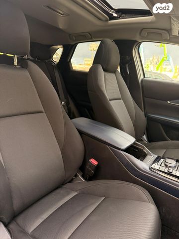 מאזדה CX-30