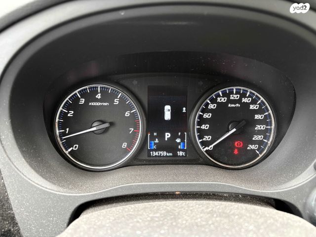 מיצובישי אאוטלנדר