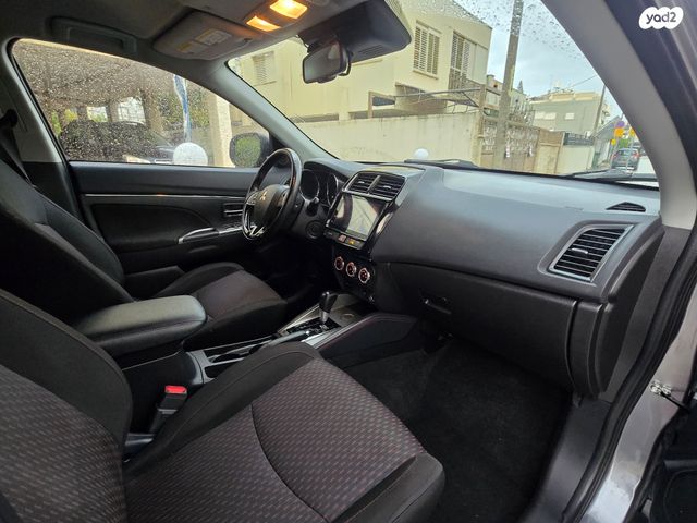 מיצובישי ASX