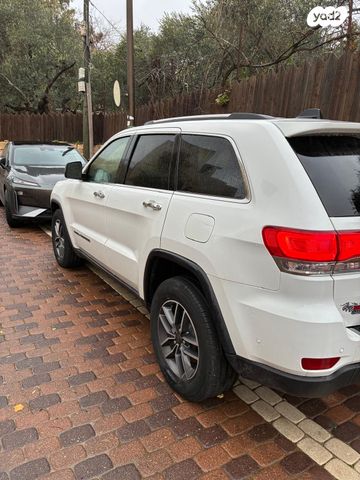 ג'יפ גרנד צ'ירוקי