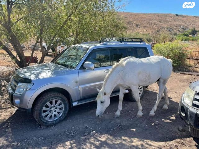 מיצובישי פג'רו