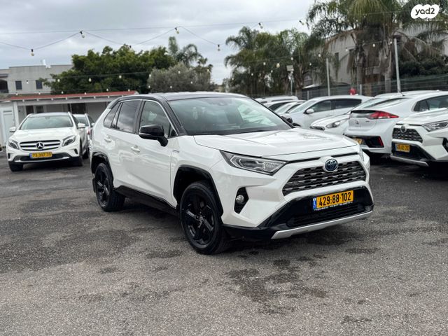 מודעת רכב טויוטה RAV4