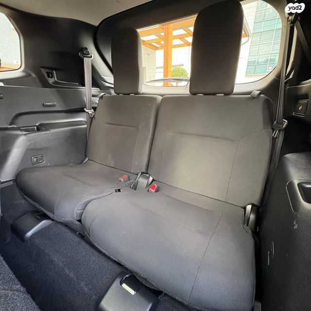 מיצובישי אאוטלנדר