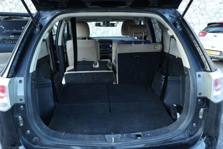 מיצובישי אאוטלנדר