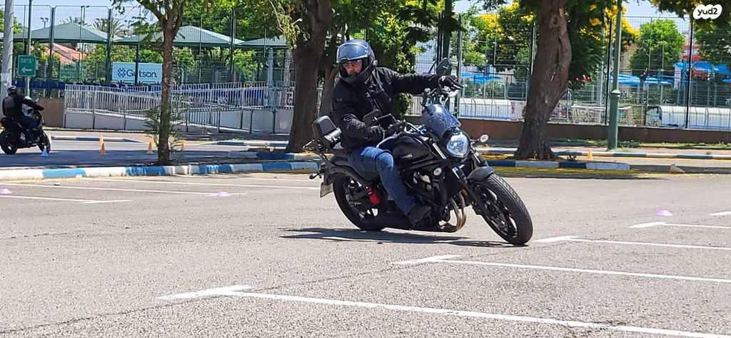 מודעת רכב קאוואסאקי Vulcan S