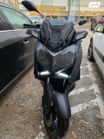 ימאהה X-MAX 300