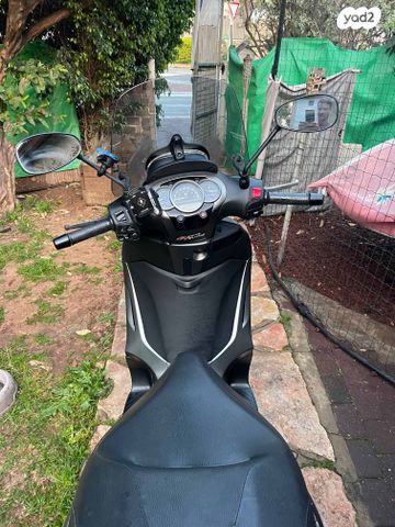 מודעת רכב פיאג'ו בוורלי 350