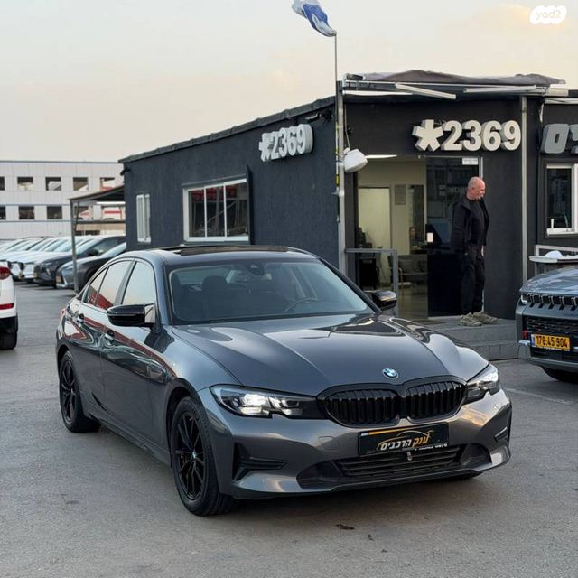 מודעת רכב ב מ וו סדרה 3